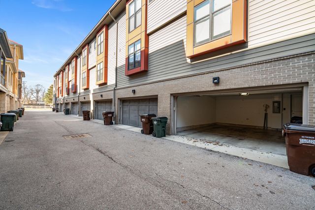 107 Aston Row Lane, Columbus, OH 43201