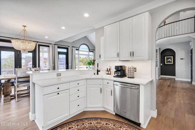 120 Inlet Point Drive, Wilmington, NC 28409