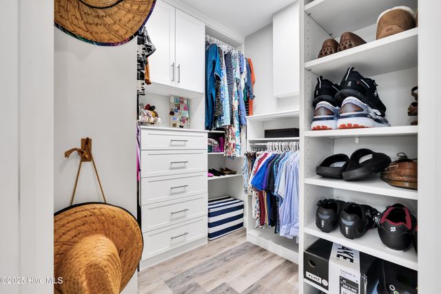 120 Inlet Point Drive, Wilmington, NC 28409