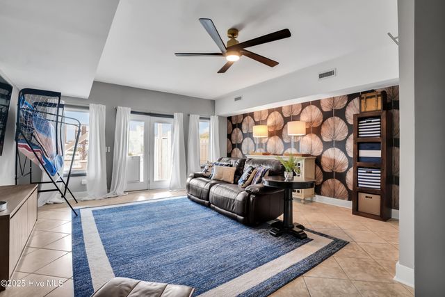 120 Inlet Point Drive, Wilmington, NC 28409