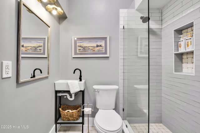 120 Inlet Point Drive, Wilmington, NC 28409