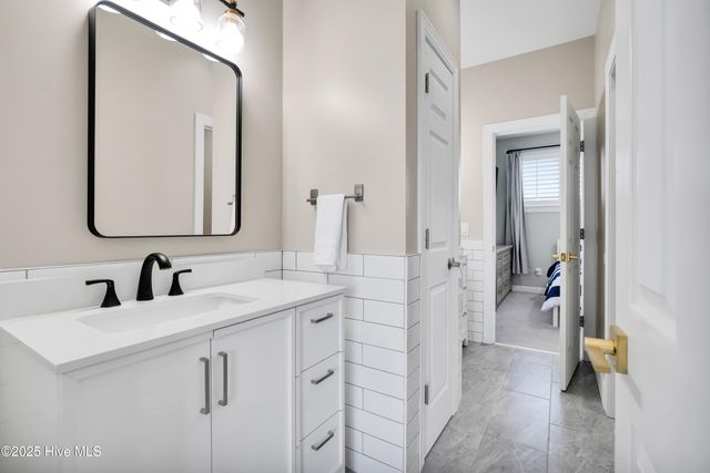 120 Inlet Point Drive, Wilmington, NC 28409