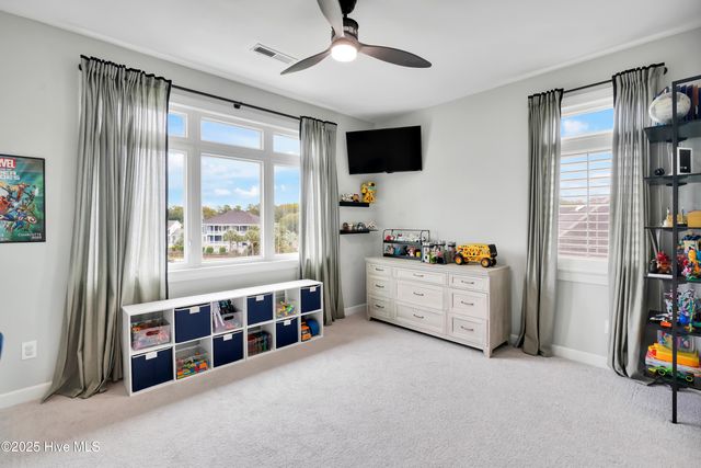 120 Inlet Point Drive, Wilmington, NC 28409