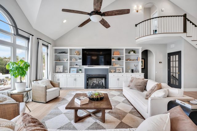 120 Inlet Point Drive, Wilmington, NC 28409