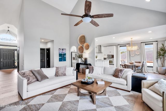 120 Inlet Point Drive, Wilmington, NC 28409