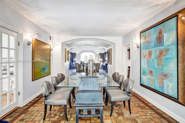 940 Hollywood Blvd, Hollywood, FL 33019