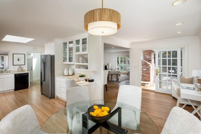 1532 Bedford Avenue, Sunnyvale, CA 94087