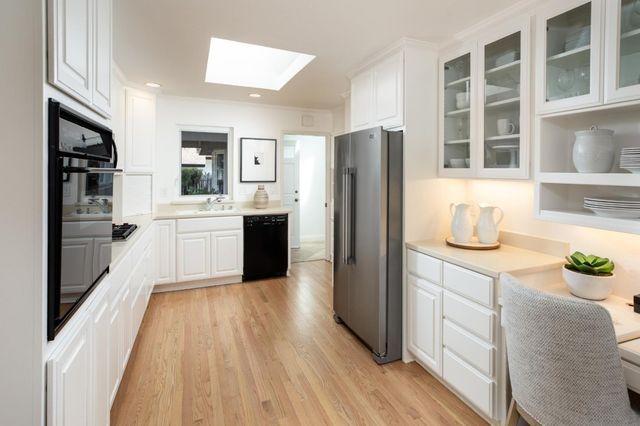 1532 Bedford Avenue, Sunnyvale, CA 94087