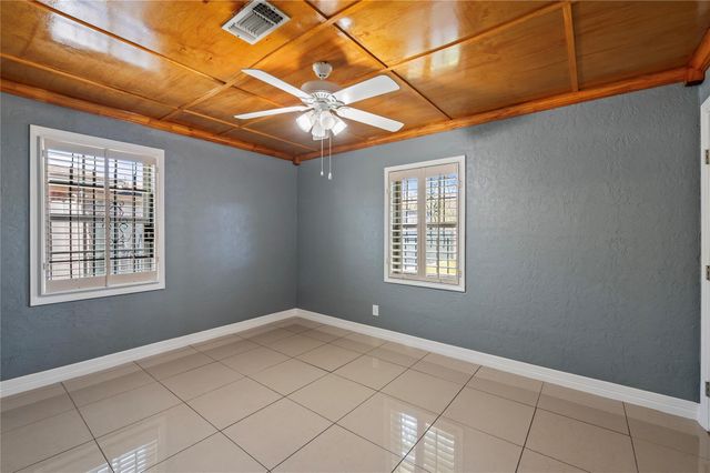 8606 Guinevere Street, Houston, TX 77029