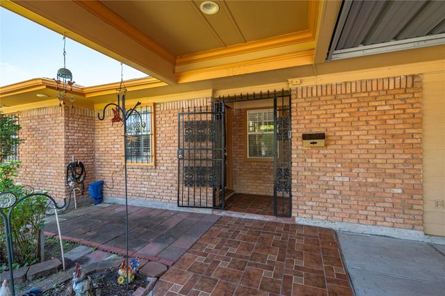 8606 Guinevere Street, Houston, TX 77029