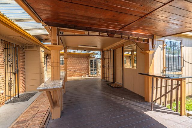 8606 Guinevere Street, Houston, TX 77029