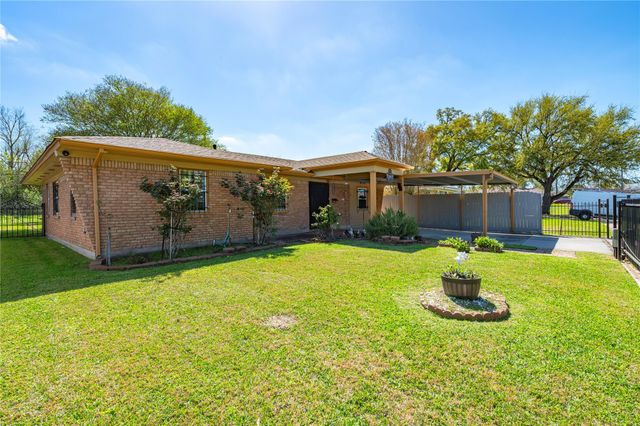 8606 Guinevere Street, Houston, TX 77029