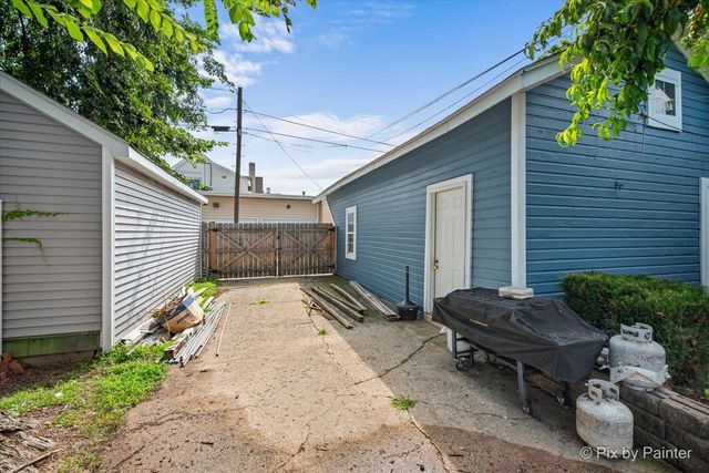 309 Griswold Street, Elgin, IL 60123