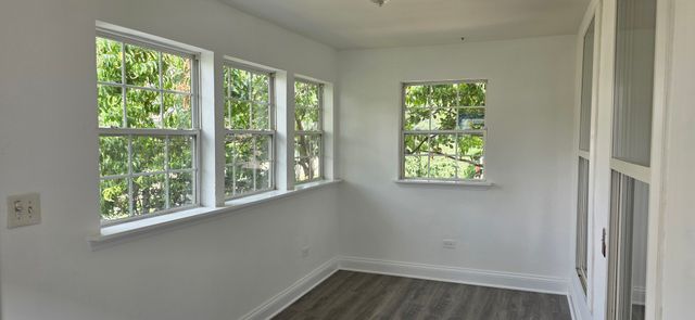 309 Griswold Street, Elgin, IL 60123