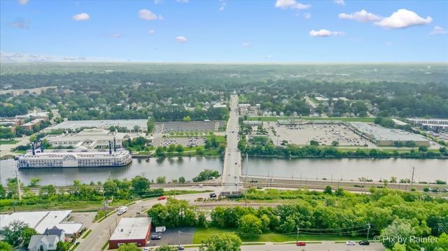 309 Griswold Street, Elgin, IL 60123