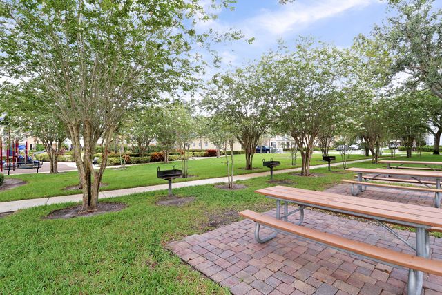 155 Galicia Way 204, Jupiter, FL 33458