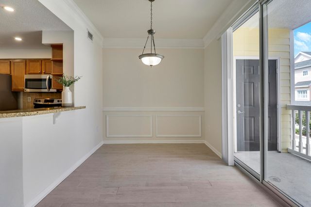 155 Galicia Way 204, Jupiter, FL 33458