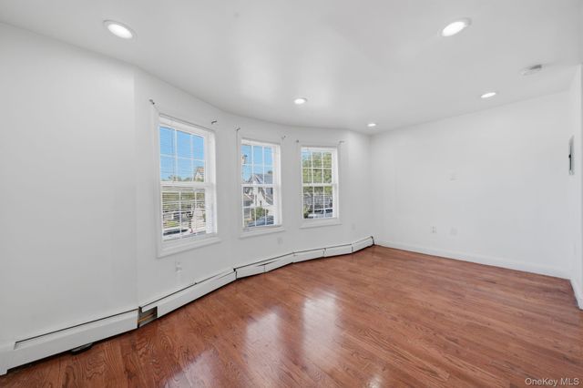 119-27 191st Street, Saint Albans, NY 11412