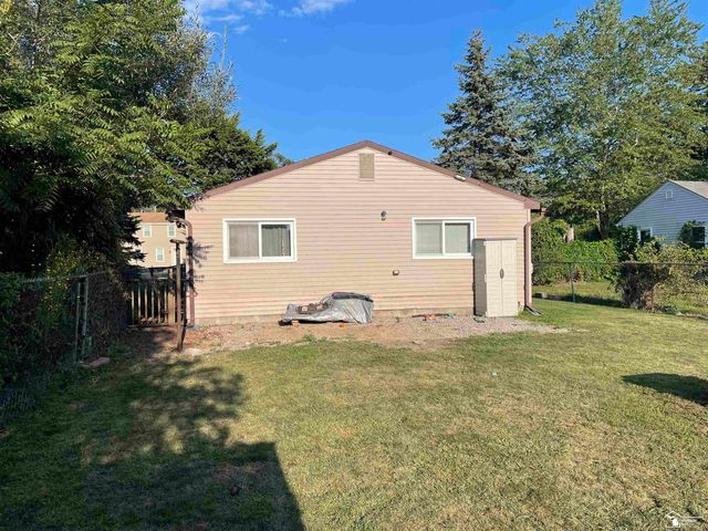16956 Jackson Street, Taylor, MI 48180