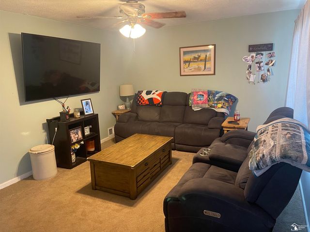16956 Jackson Street, Taylor, MI 48180