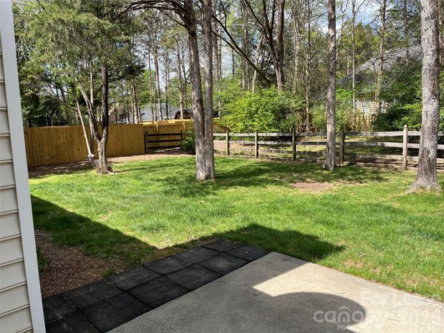 3415 Arboretum View View, Charlotte, NC 28226