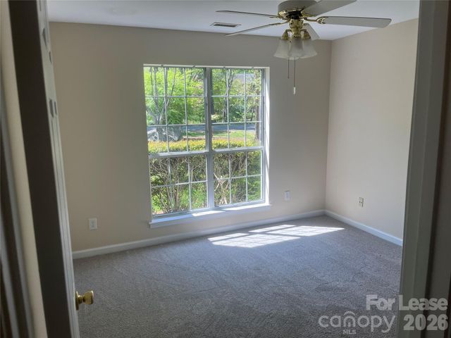 3415 Arboretum View View, Charlotte, NC 28226