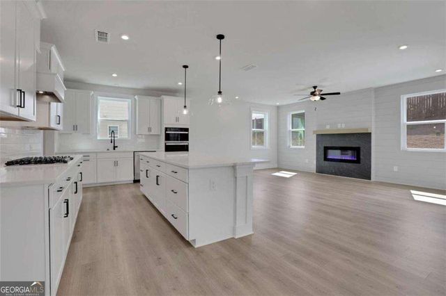 4081 Adler Circle 34, Buford, GA 30519