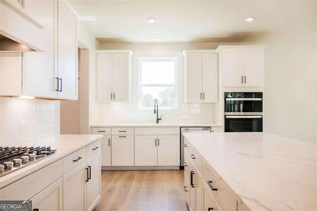 4081 Adler Circle 34, Buford, GA 30519