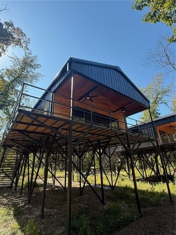 256 Private Road 6152, Pettigrew, AR 72752