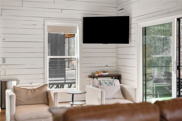 256 Private Road 6152, Pettigrew, AR 72752