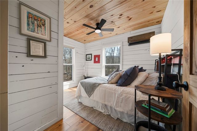 256 Private Road 6152, Pettigrew, AR 72752