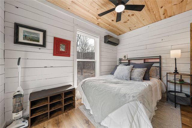 256 Private Road 6152, Pettigrew, AR 72752