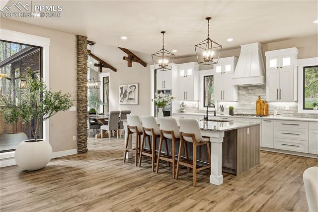 950 Tiner Trail, Monument, CO 80132