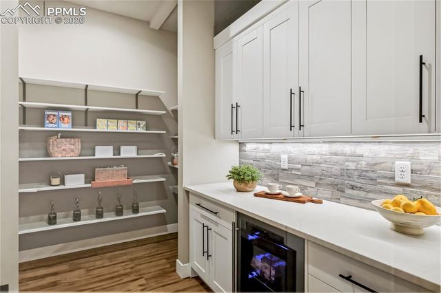 950 Tiner Trail, Monument, CO 80132