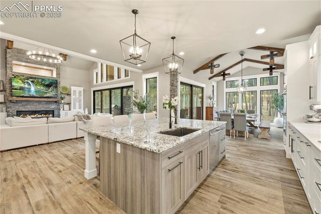 950 Tiner Trail, Monument, CO 80132