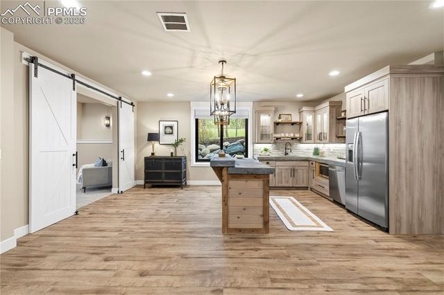 950 Tiner Trail, Monument, CO 80132