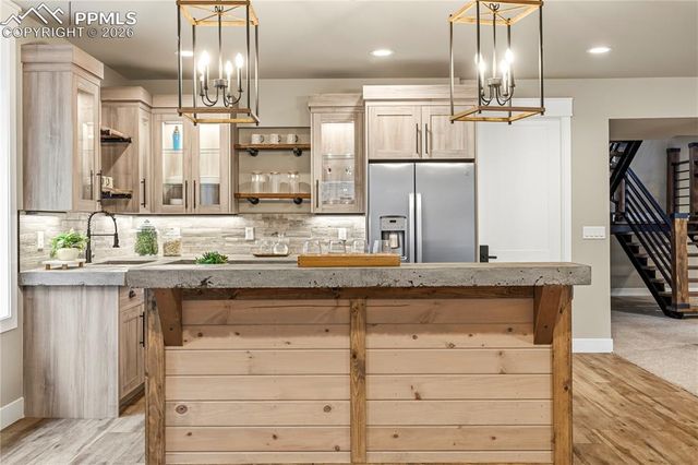 950 Tiner Trail, Monument, CO 80132