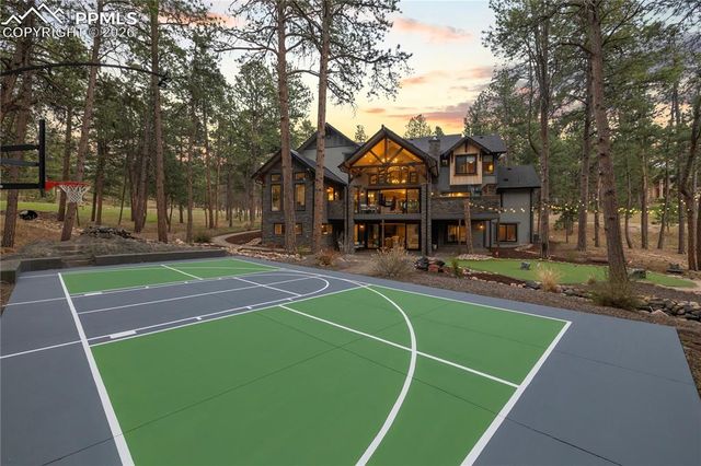950 Tiner Trail, Monument, CO 80132
