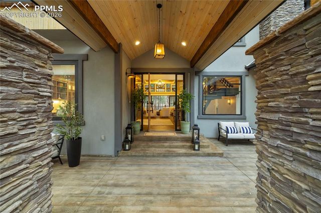 950 Tiner Trail, Monument, CO 80132