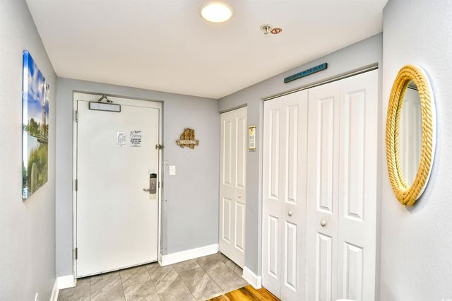 2100 Sea Mountain Hwy Unit 206, North Myrtle Beach, SC 29582