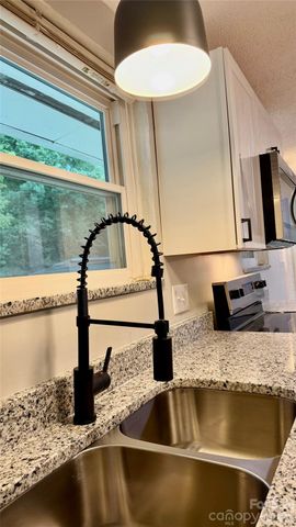 216 Auten Circle, Mount Holly, NC 28120
