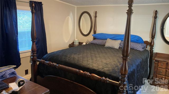 216 Auten Circle, Mount Holly, NC 28120