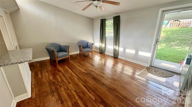 216 Auten Circle, Mount Holly, NC 28120