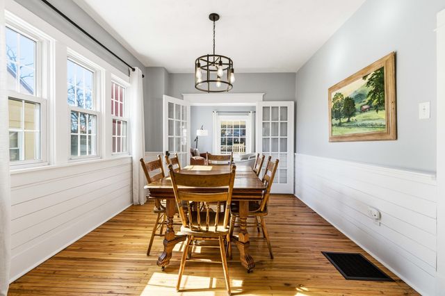 224 N CHURCH ST, Woodstock, VA 22664