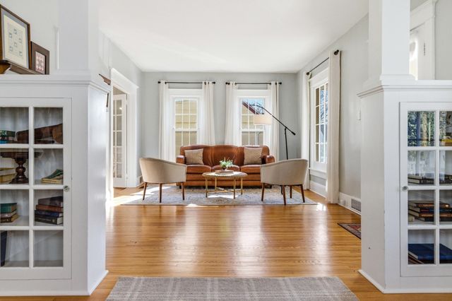 224 N CHURCH ST, Woodstock, VA 22664