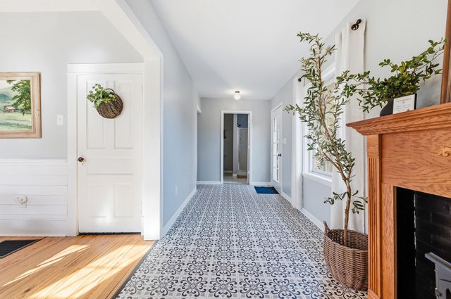 224 N CHURCH ST, Woodstock, VA 22664