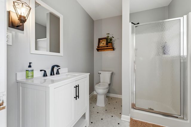 224 N CHURCH ST, Woodstock, VA 22664