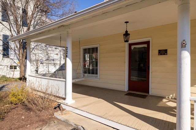 224 N CHURCH ST, Woodstock, VA 22664