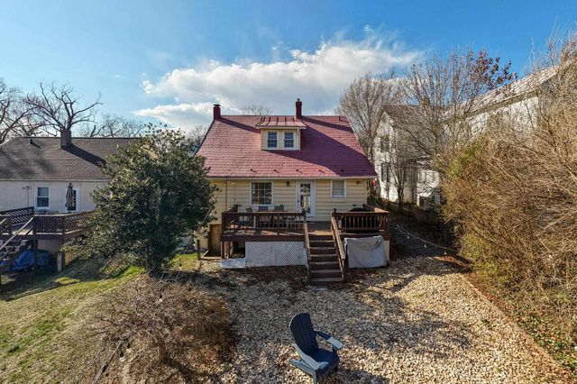 224 N CHURCH ST, Woodstock, VA 22664