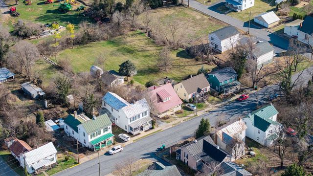 224 N CHURCH ST, Woodstock, VA 22664